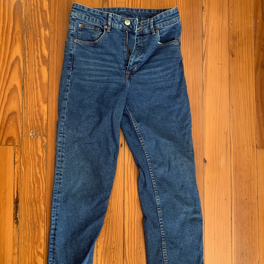 H&M jeans, Size 10- seem more like size 8